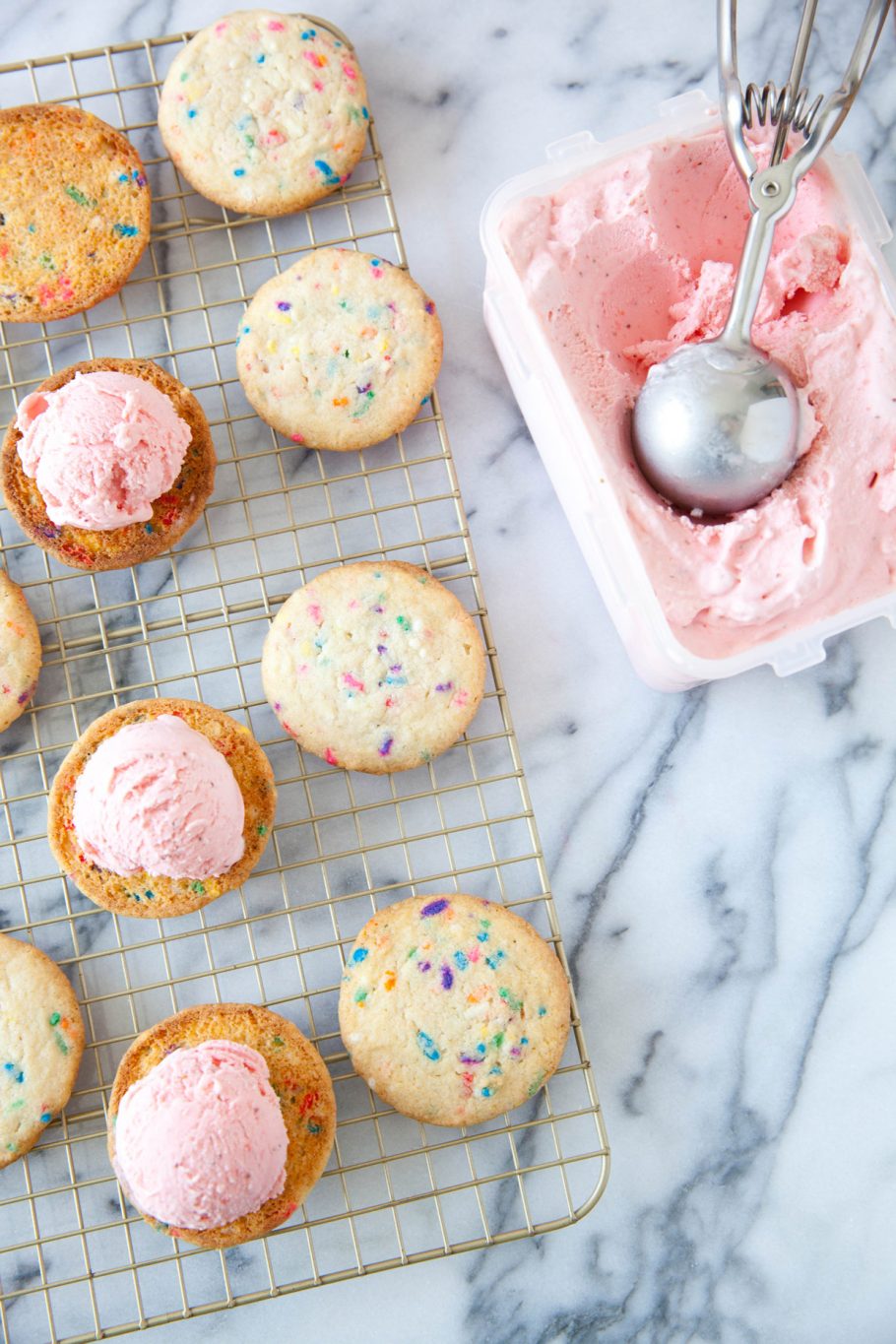 Strawberry Sprinkle Ice Cream Sandwiches Everyday Annie