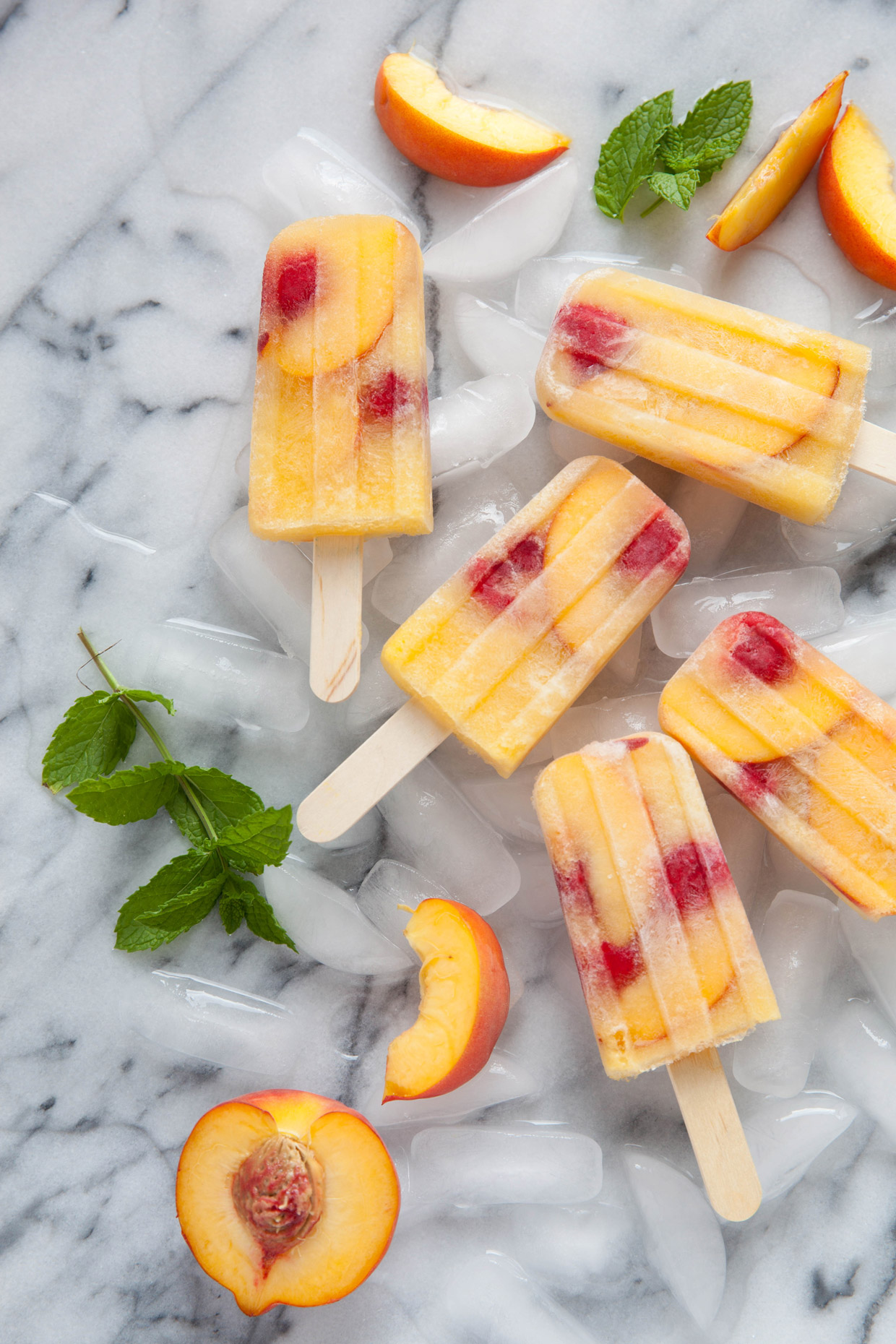 Summer Sangria Popsicles (with white wine!)